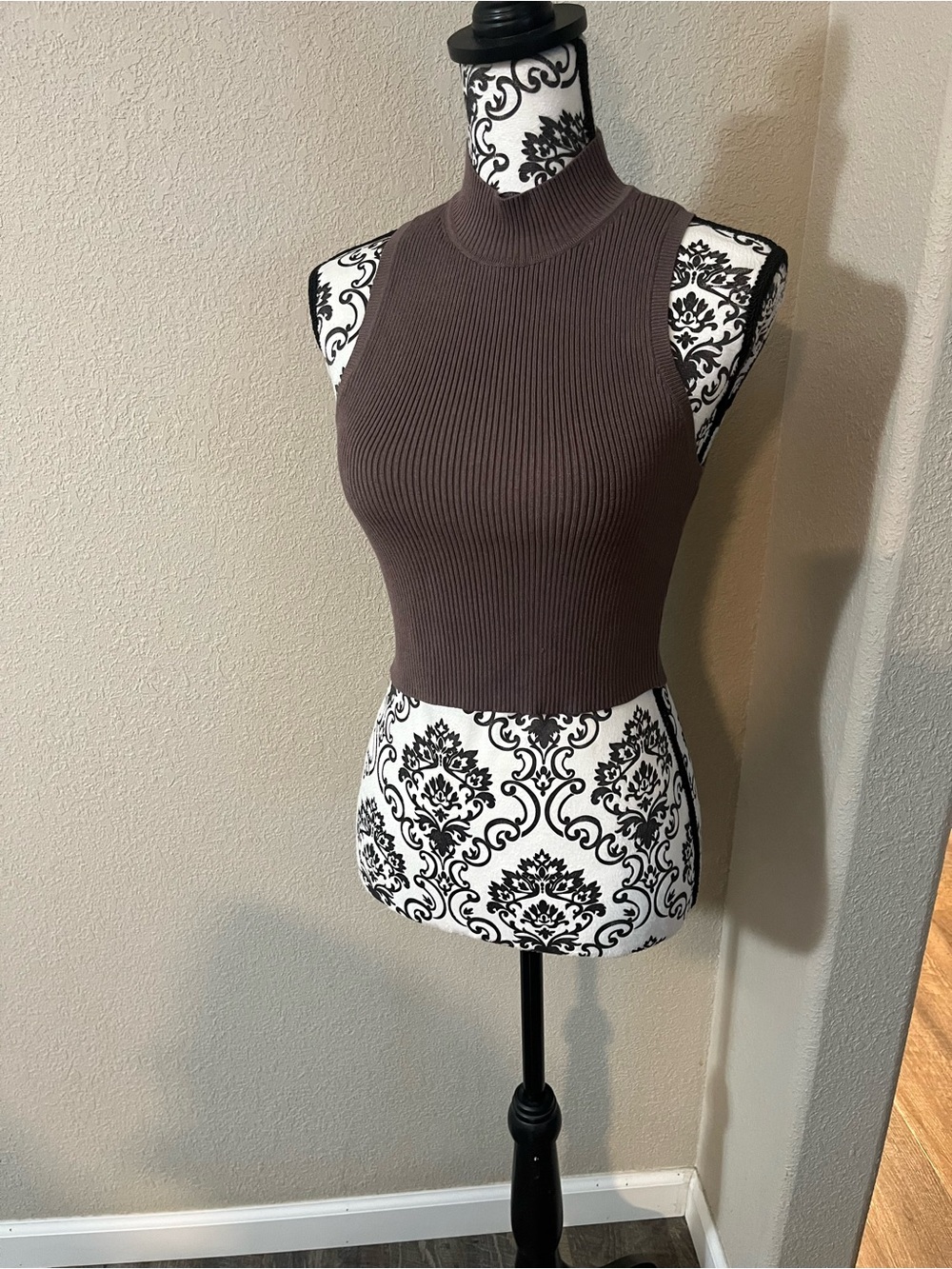 Garage Ribbed High-Neck Crop Tank - Chocolate Brown.